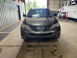 2015 Toyota RAV4 LE - Exterior Front Center Image